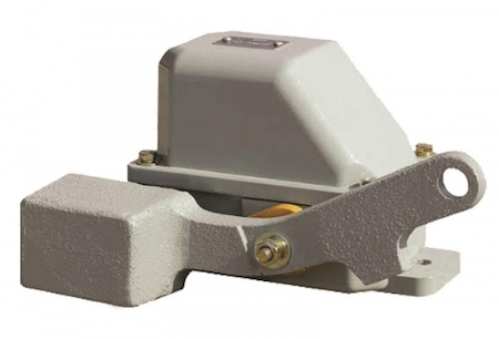 TDM ELECTRIC SQ0732-0020 Концевой выключатель КУ-703 У1 фиксация в крайних положениях 10А 380В IP44 TDM
